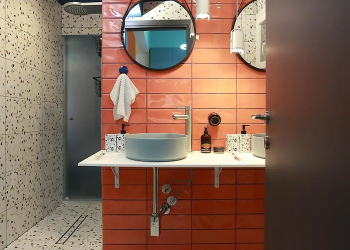 Mosaic Urban Apartment *
